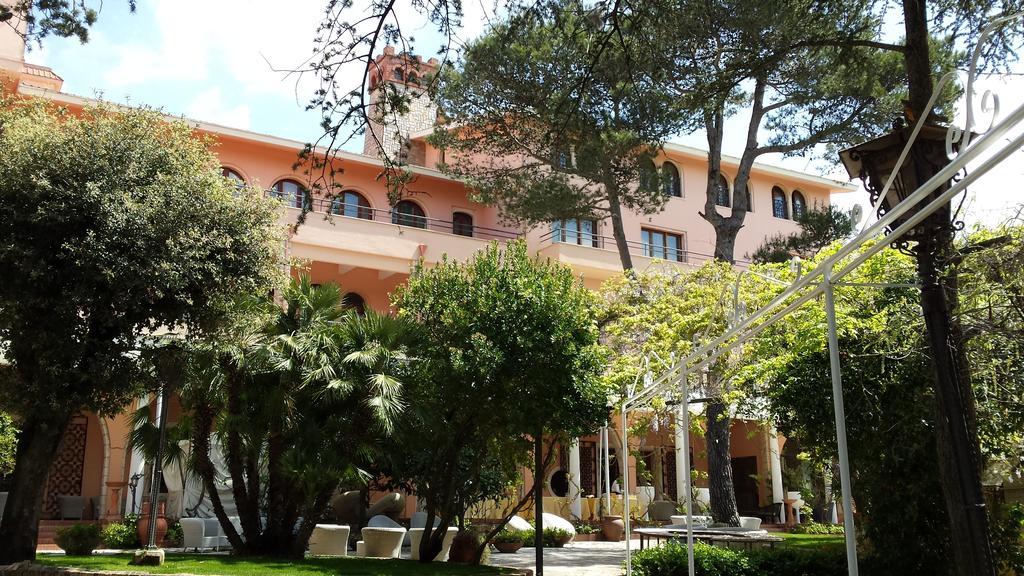 Park Hotel San Michele Martina Franca Bagian luar foto