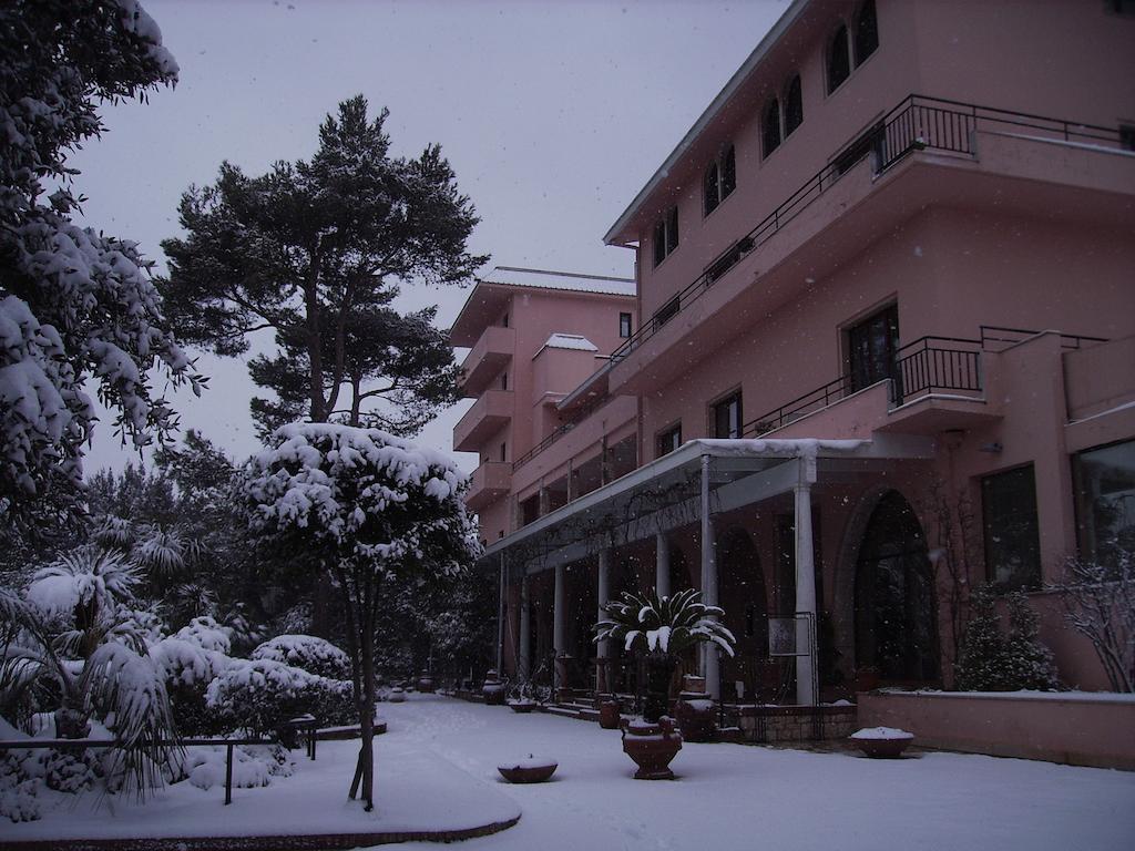 Park Hotel San Michele Martina Franca Bagian luar foto