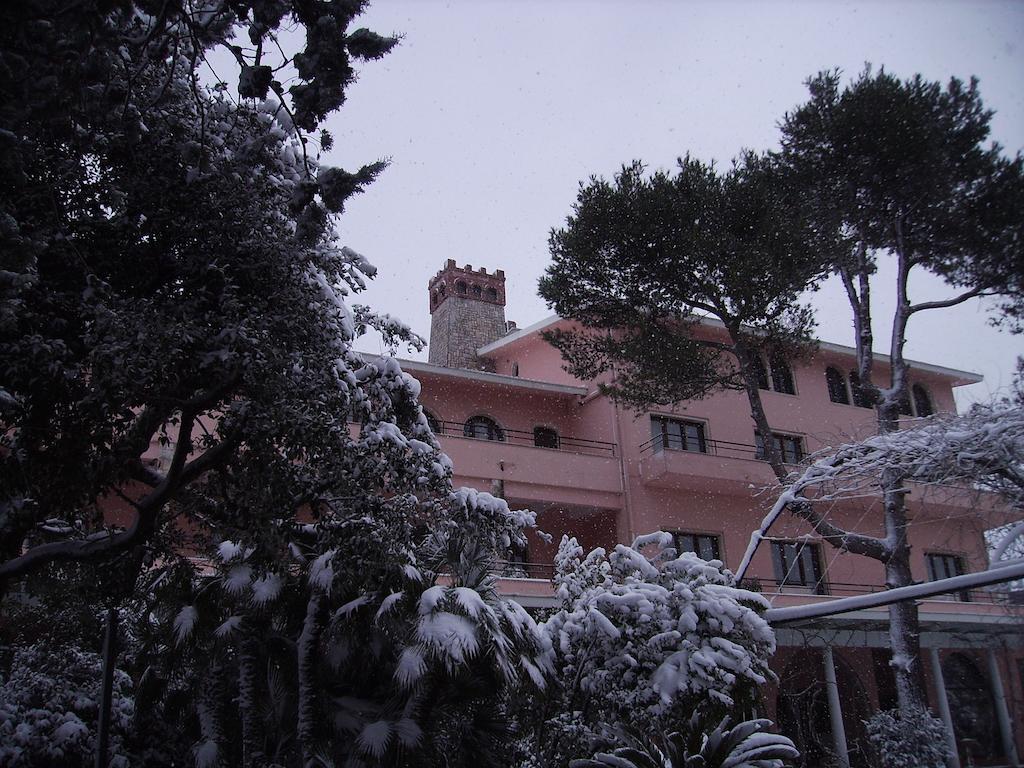 Park Hotel San Michele Martina Franca Bagian luar foto